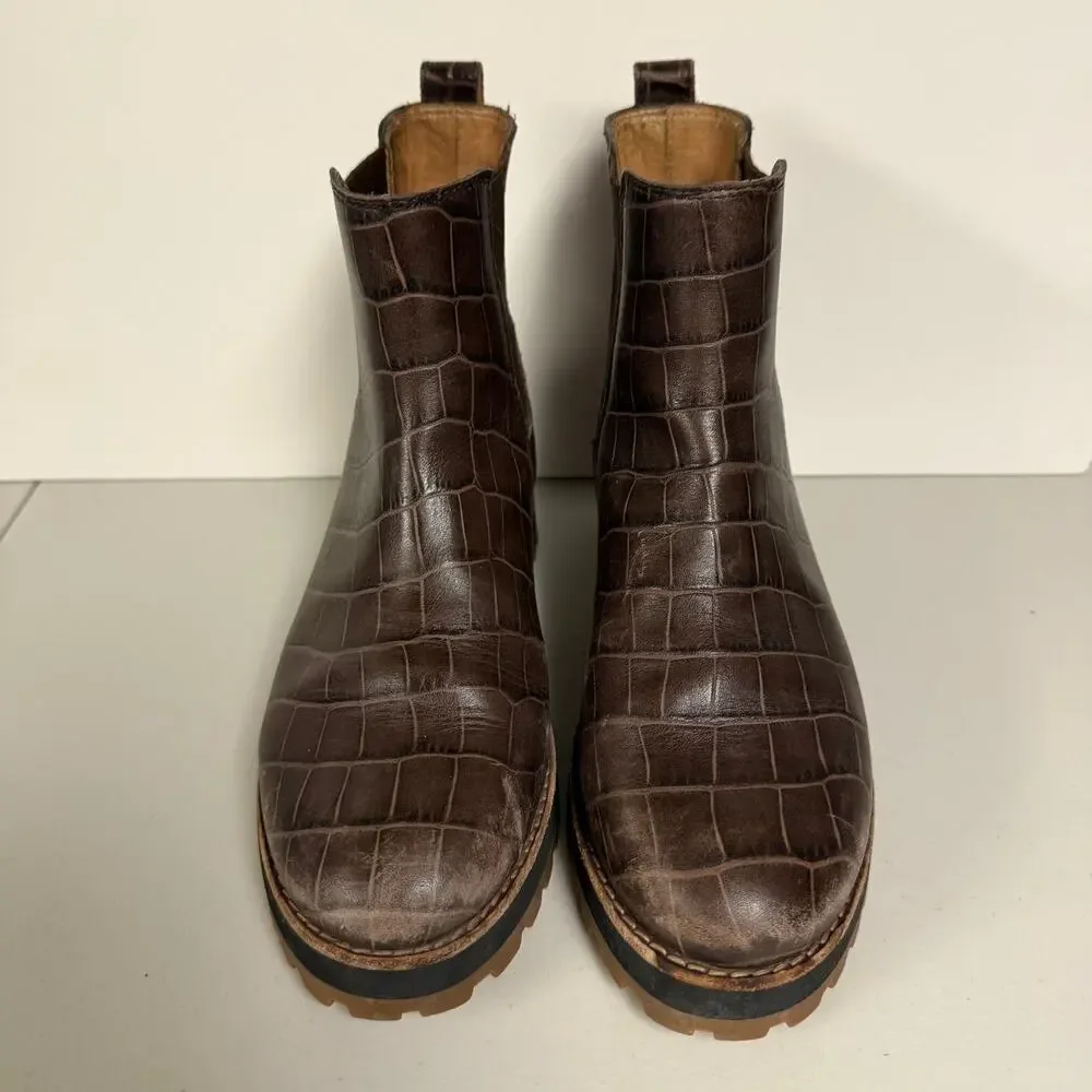 MADEWELL The Ivy Chelsea Boot Croc Embossed Leather Lug Sole Womens Sz 5.5 MA428
